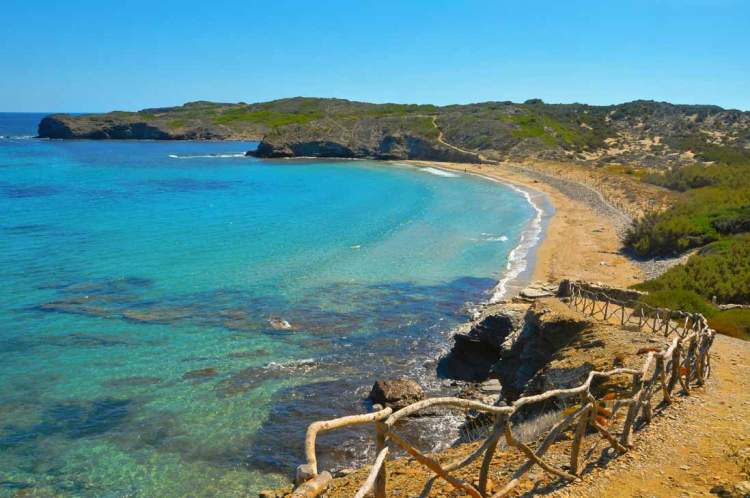 Cala Tortuga e uma das praias de Menorca na Espanha