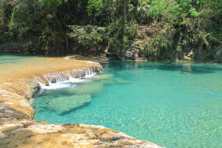 Semuc Champey e um dos Destinos Incriveis na Guatemala