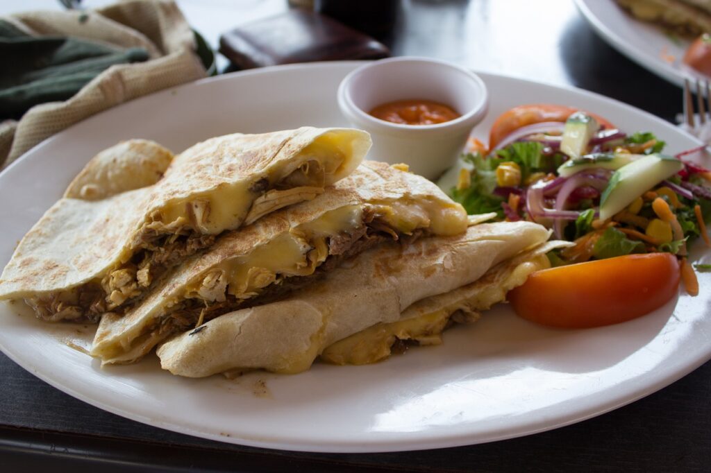 Em uma viagem para Costa Rica você não pode deixar de comer uma deliciosa quesadilla.