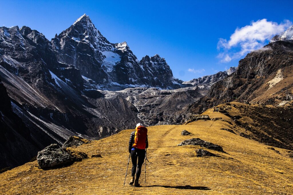 Nos nossos roteiros para aventureiros, as opções de destinos vão do Monte Everest á Machu Picchu.